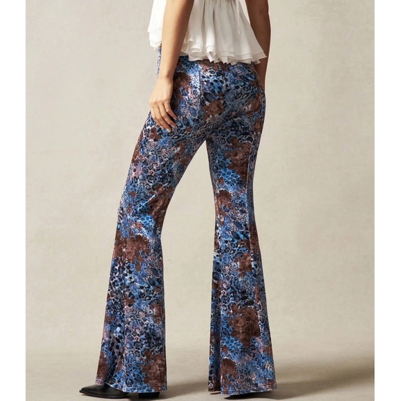 Luxe Velvet Floral Leopard print Wide Leg Split hem Pants - Picture 4 of 6